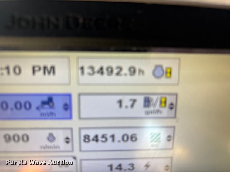 image for item EF6138 2014 John Deere 9510R 4WD tractor