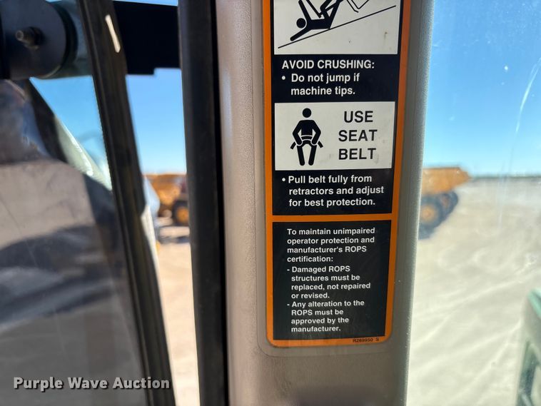 image for item EF6138 2014 John Deere 9510R 4WD tractor