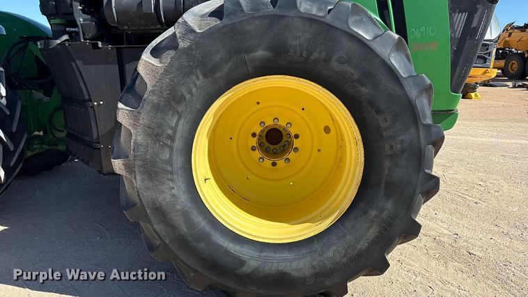 image for item EF6138 2014 John Deere 9510R 4WD tractor