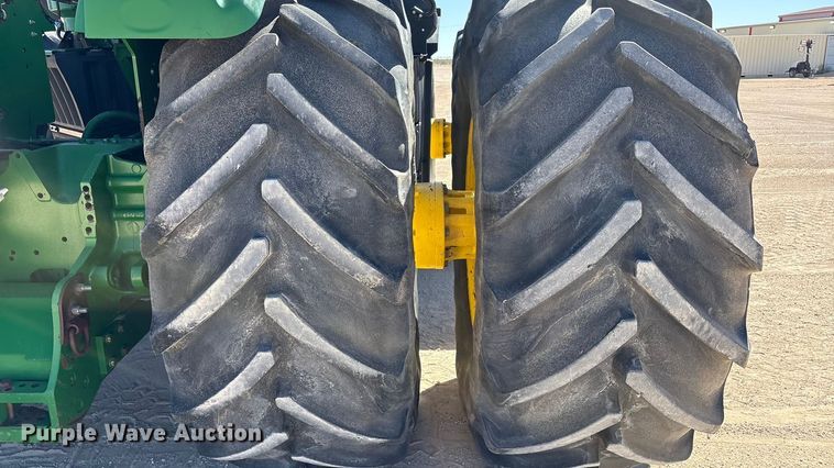 image for item EF6138 2014 John Deere 9510R 4WD tractor