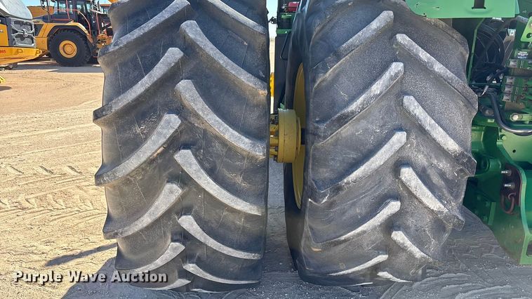 image for item EF6138 2014 John Deere 9510R 4WD tractor