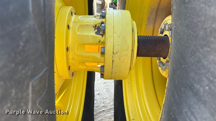 image for item EF6138 2014 John Deere 9510R 4WD tractor