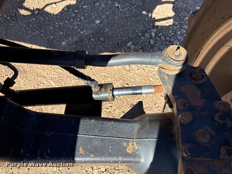 image for item EF6142 1996 Case-IH 7230 MFWD tractor