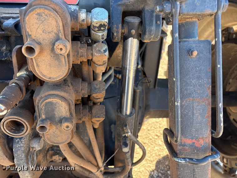 image for item EF6142 1996 Case-IH 7230 MFWD tractor