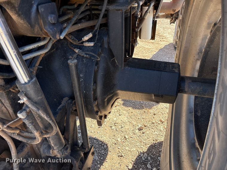 image for item EF6142 1996 Case-IH 7230 MFWD tractor