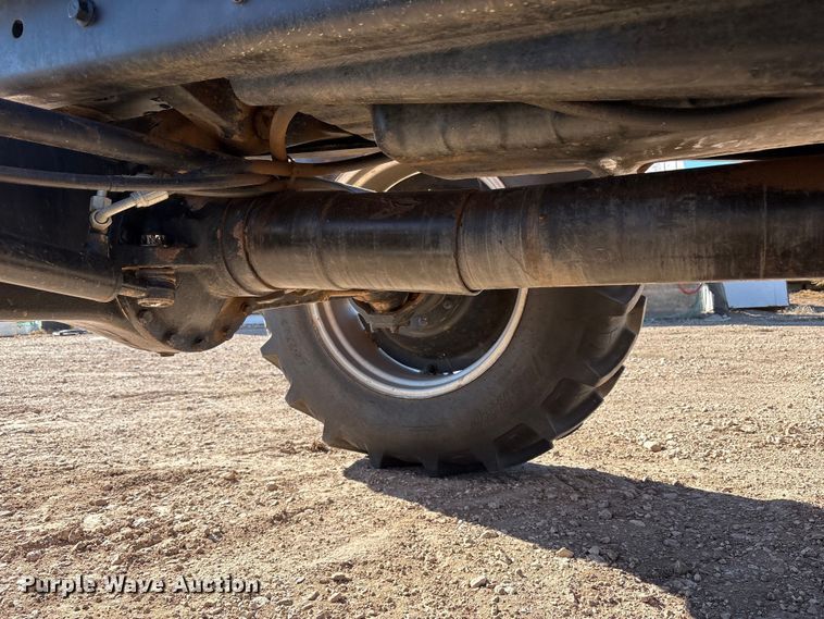 image for item EF6142 1996 Case-IH 7230 MFWD tractor