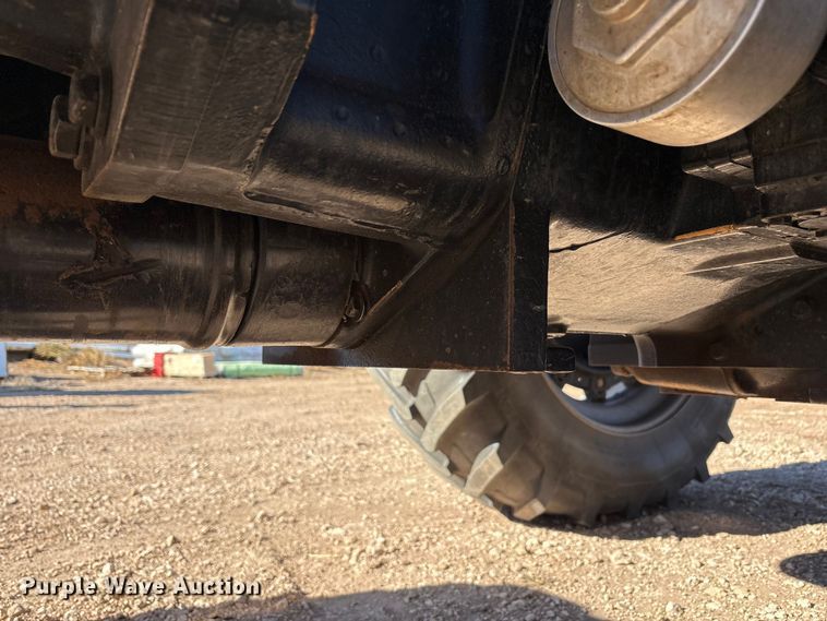 image for item EF6142 1996 Case-IH 7230 MFWD tractor