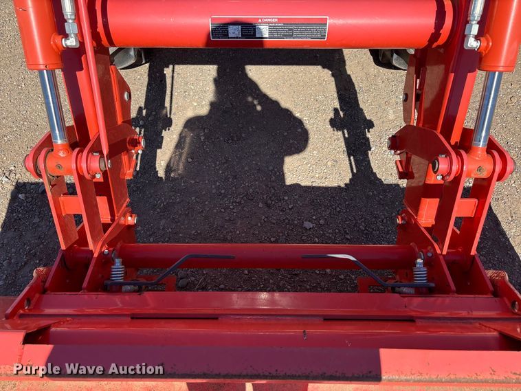 image for item EF6148 2022 Kubota M5-111D MFWD tractor