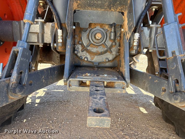 image for item EF6148 2022 Kubota M5-111D MFWD tractor