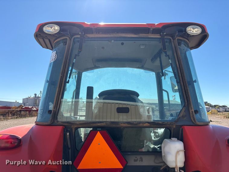 image for item EF6148 2022 Kubota M5-111D MFWD tractor