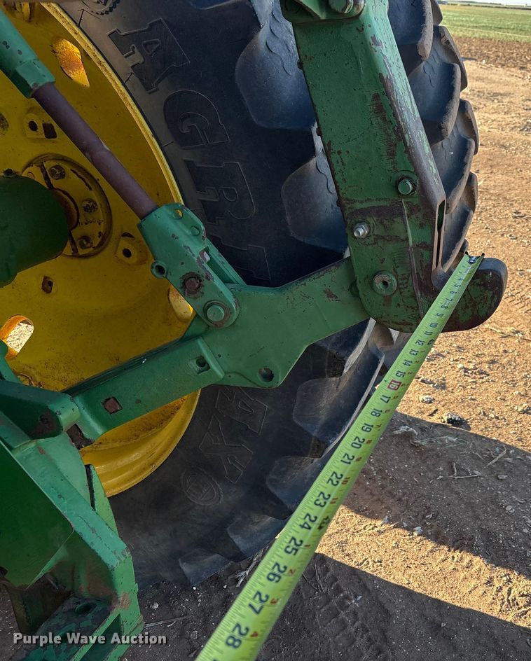 image for item EF6172 1985 John Deere 4850 MFWD tractor