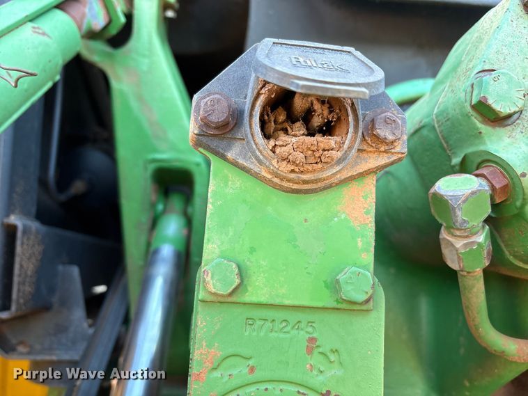 image for item EF6172 1985 John Deere 4850 MFWD tractor