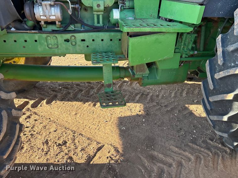 image for item EF6172 1985 John Deere 4850 MFWD tractor