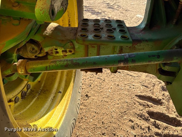 image for item EF6172 1985 John Deere 4850 MFWD tractor