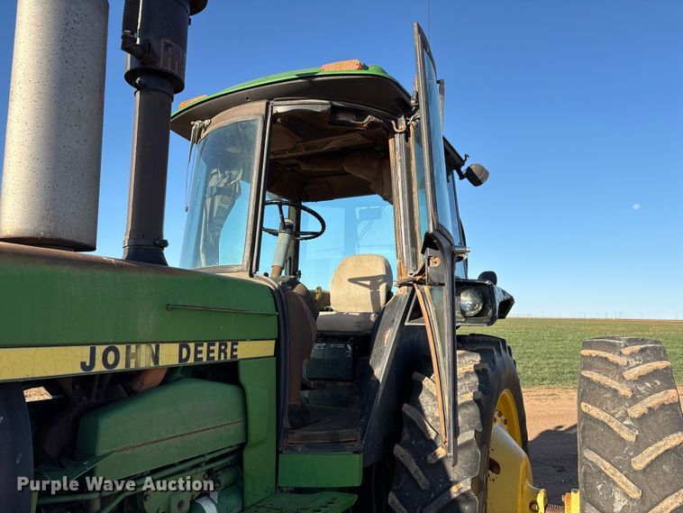 image for item EF6172 1985 John Deere 4850 MFWD tractor