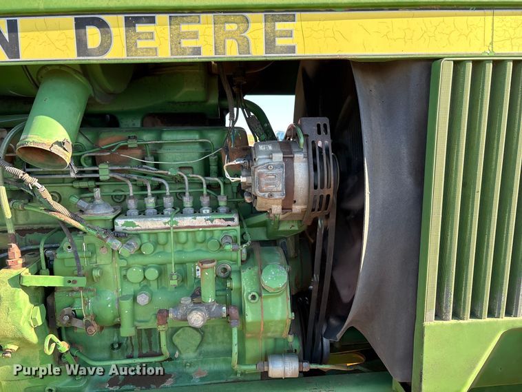 image for item EF6172 1985 John Deere 4850 MFWD tractor