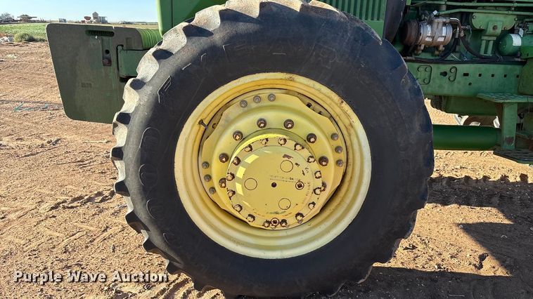 image for item EF6172 1985 John Deere 4850 MFWD tractor