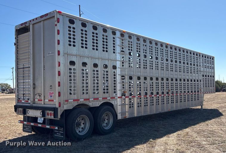 image for item EF6179 2005 Wilson PSDCL-402 livestock trailer
