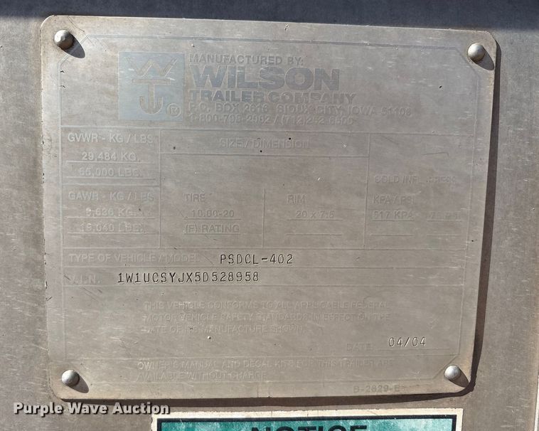 image for item EF6179 2005 Wilson PSDCL-402 livestock trailer