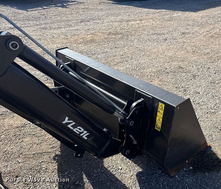 image for item EG1725 2020 Yanmar SA24 MFWD tractor