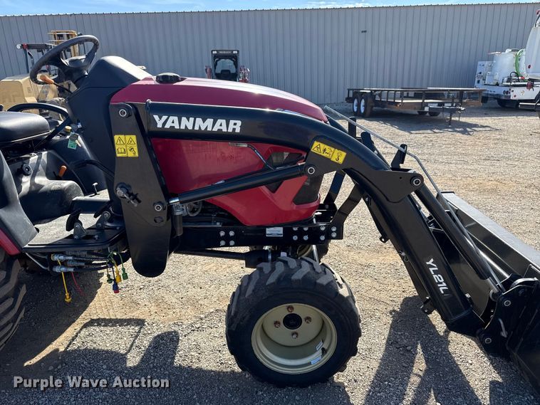 image for item EG1725 2020 Yanmar SA24 MFWD tractor