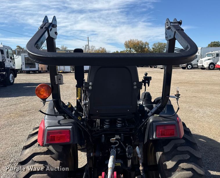 image for item EG1725 2020 Yanmar SA24 MFWD tractor