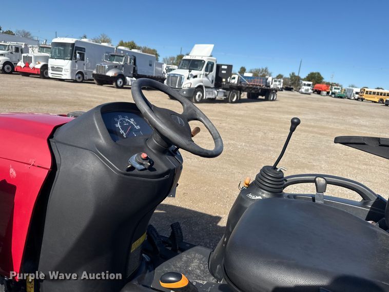 image for item EG1725 2020 Yanmar SA24 MFWD tractor