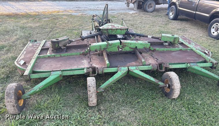 image for item EG8272 John Deere 1508 batwing rotary mower