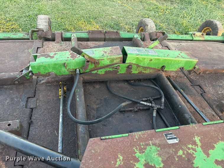 image for item EG8272 John Deere 1508 batwing rotary mower