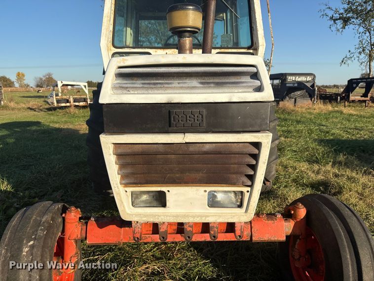 image for item EG8273 Case 1490 tractor