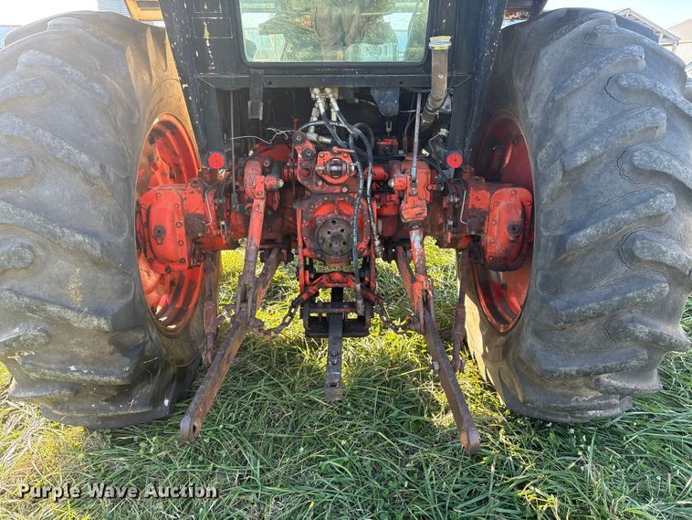 image for item EG8273 Case 1490 tractor