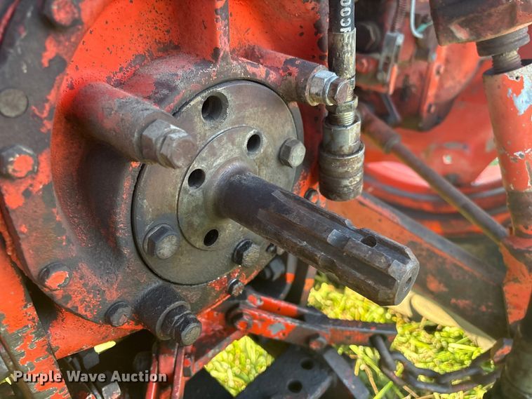 image for item EG8273 Case 1490 tractor