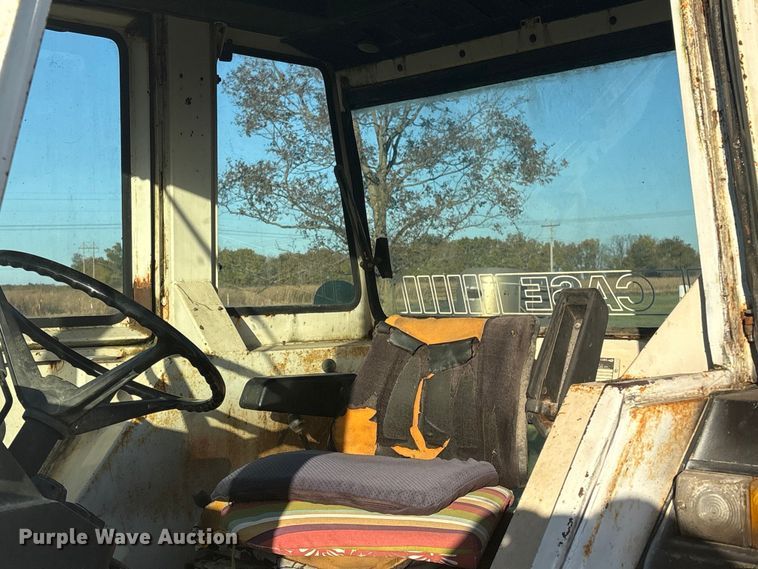 image for item EG8273 Case 1490 tractor