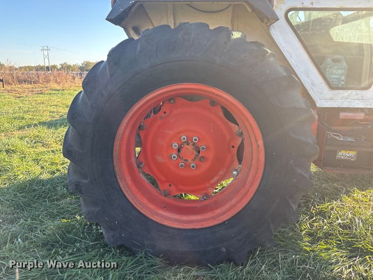 image for item EG8273 Case 1490 tractor