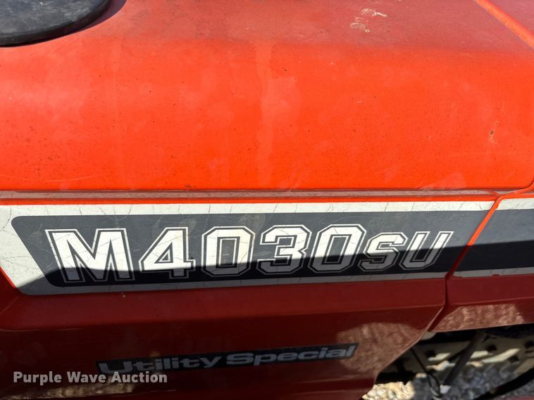 image for item EJ7719 Kubota M4030SU tractor