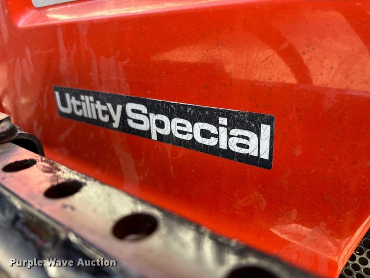 image for item EJ7719 Kubota M4030SU tractor