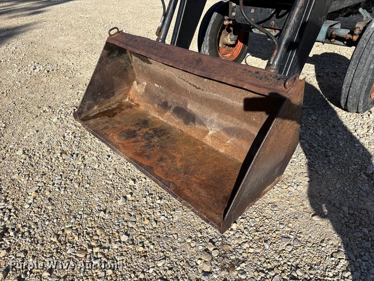 image for item EJ7719 Kubota M4030SU tractor