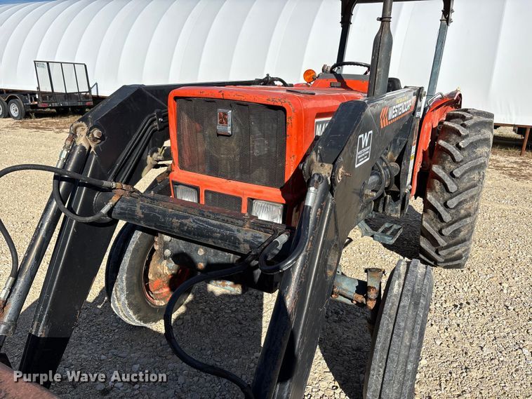 image for item EJ7719 Kubota M4030SU tractor