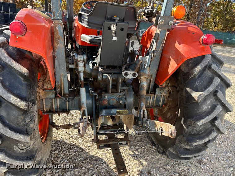 image for item EJ7719 Kubota M4030SU tractor