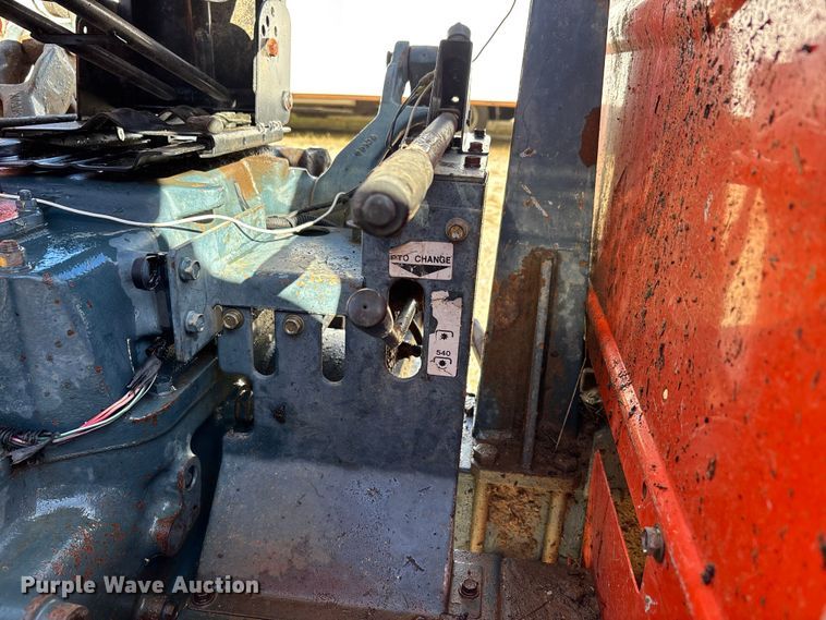 image for item EJ7719 Kubota M4030SU tractor