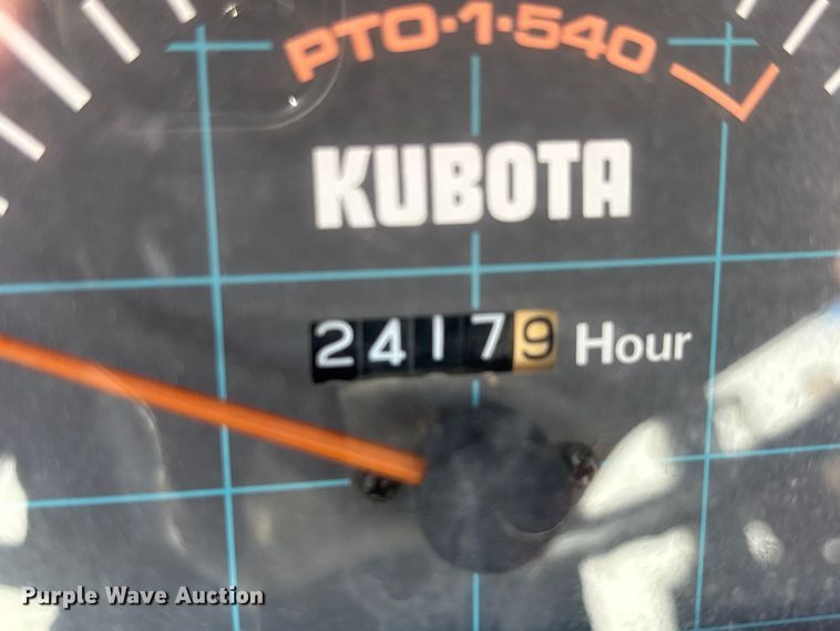 image for item EJ7719 Kubota M4030SU tractor