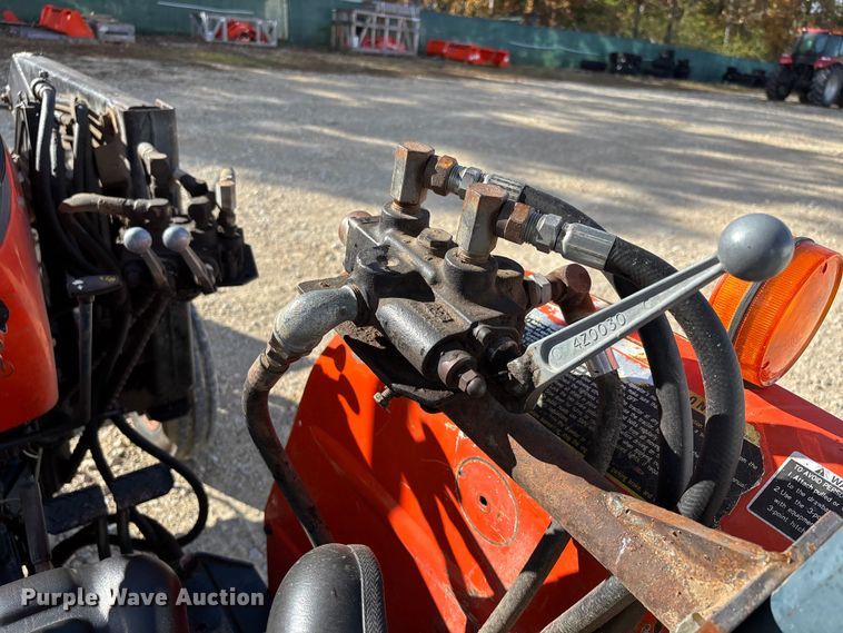 image for item EJ7719 Kubota M4030SU tractor