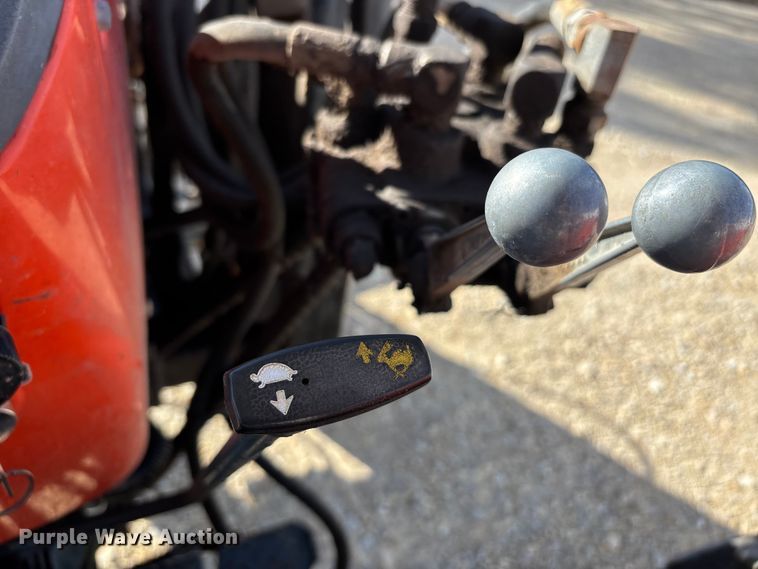 image for item EJ7719 Kubota M4030SU tractor