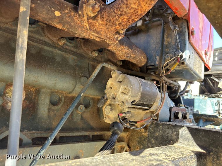 image for item EJ7719 Kubota M4030SU tractor