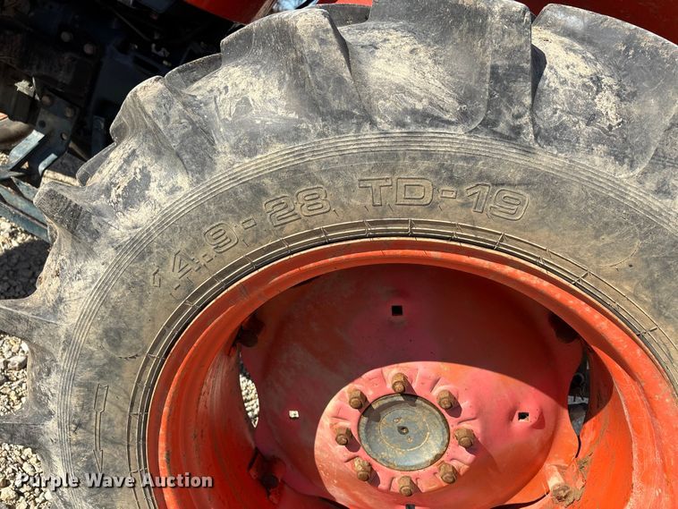 image for item EJ7719 Kubota M4030SU tractor