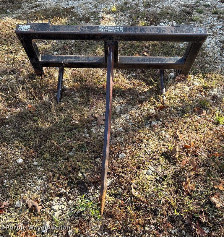 image for item EJ7719 Kubota M4030SU tractor