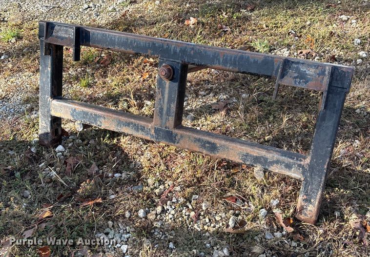 image for item EJ7719 Kubota M4030SU tractor