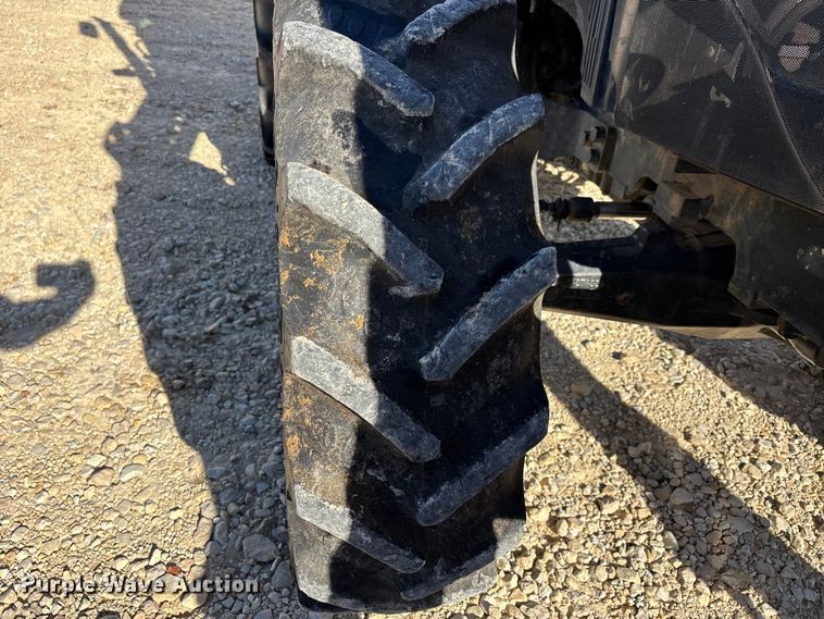 image for item EJ7721 2014 Case IH Farmall 75C MFWD tractor