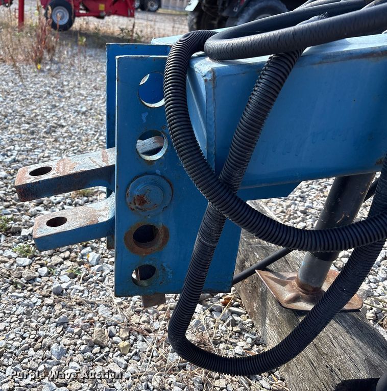 image for item EM6150 Nutri-Placr 42 5250 NH3 applicator