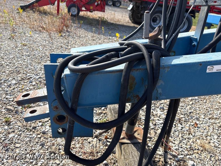 image for item EM6150 Nutri-Placr 42 5250 NH3 applicator